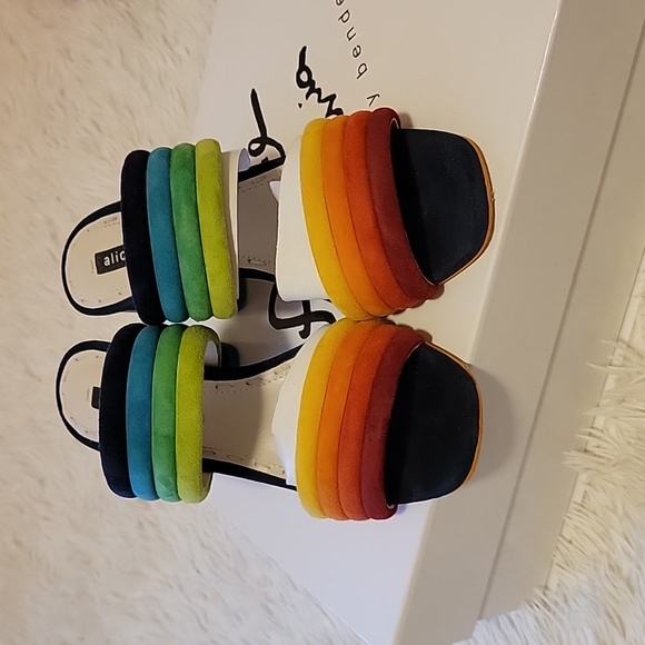 Mules Alice and Olivia - Picture 4 of 6